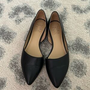 Naturalizer Black Flats size 6.5